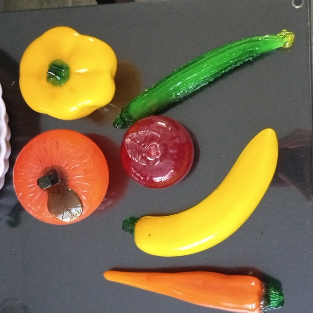 Hand blown Glass fruits and vegetables.  Pie plate (NOT INCLUDED)